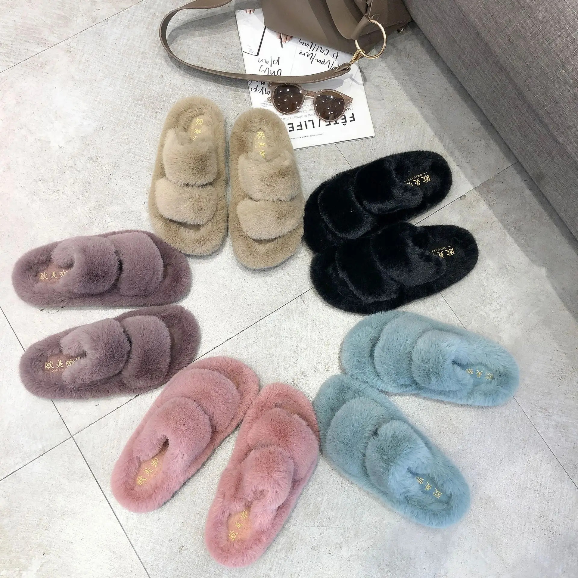 

Wholesale Anti-Slip Plush Open Toe Slides Faux Fur Indoor Bedroom Winter Fur Slipper for Women Vendor