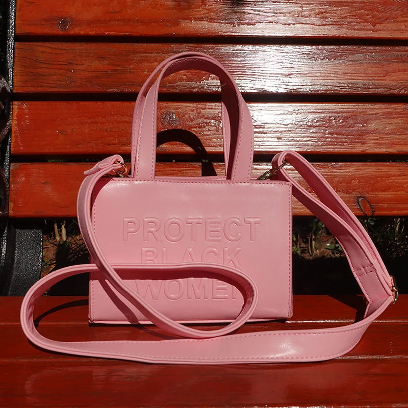 

2022 Factory Wholesale Guangzhou Famous Luxurious Pink Mini Purse Handbag Matching Pink Pencil Dress