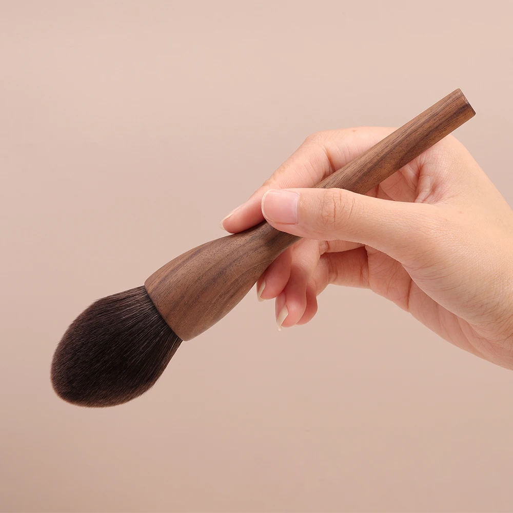 2025 New Luxury Walnut Makeup Brush Vegan Synthetic Hair Makeup Tool Makeup Brush Set
