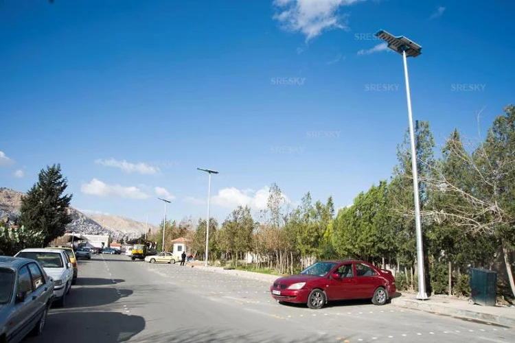 Modern Lamp Outdoor Solar Lights Street Light 60w All In One Solar