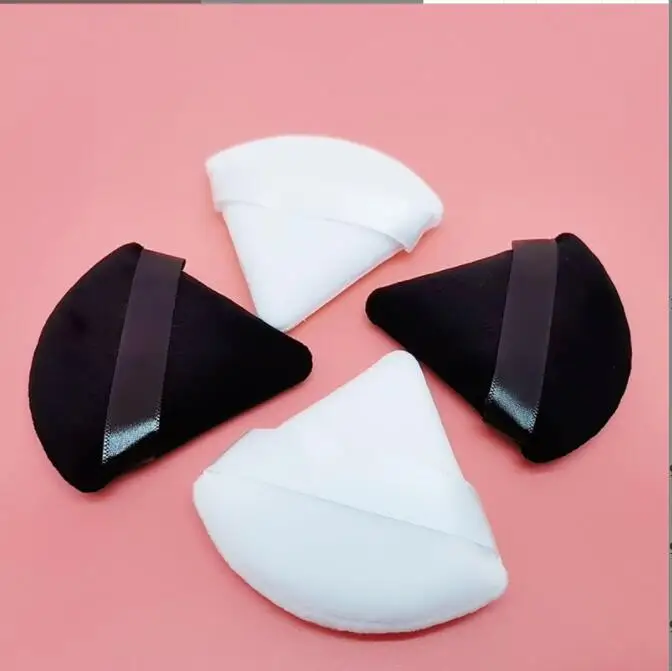 

Triangular loose powder puff Fixing dry powder velvet velvet fan-shaped powder puff sponge beauty tools, White