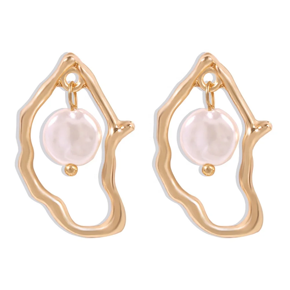 

Best Prices Fashion style minority irregular Pearl Charm Earrings for girl