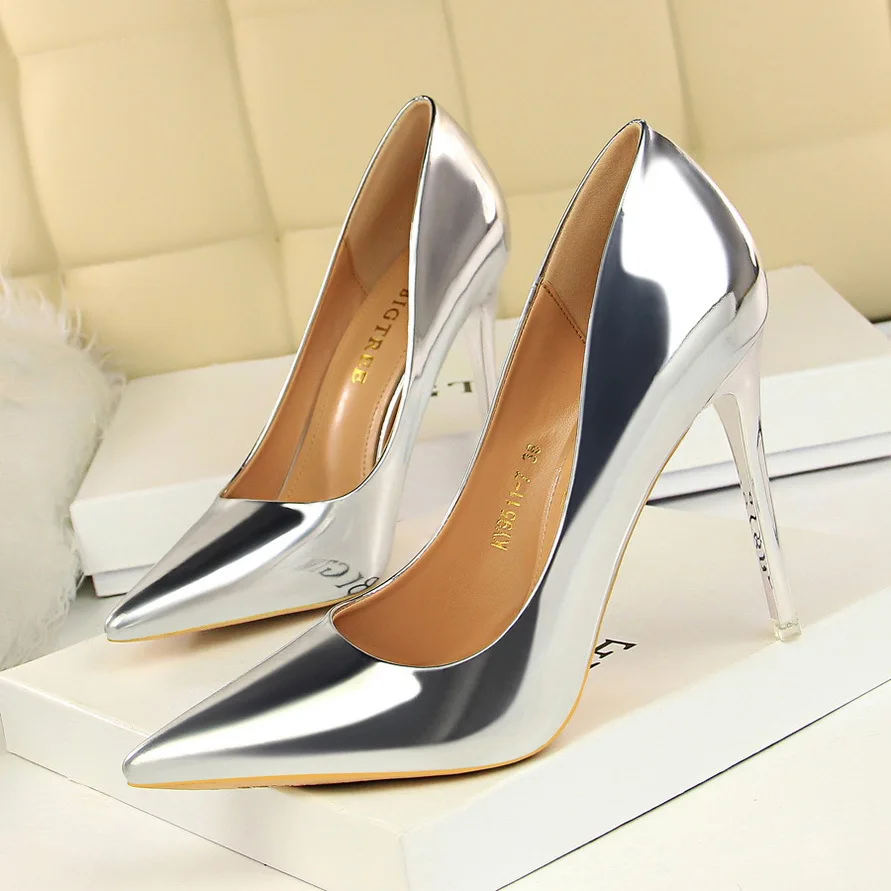 

New fashion metal with high heels women's shoes high-heeled shallow mouth pointed sexy nightclub was thin single shoes