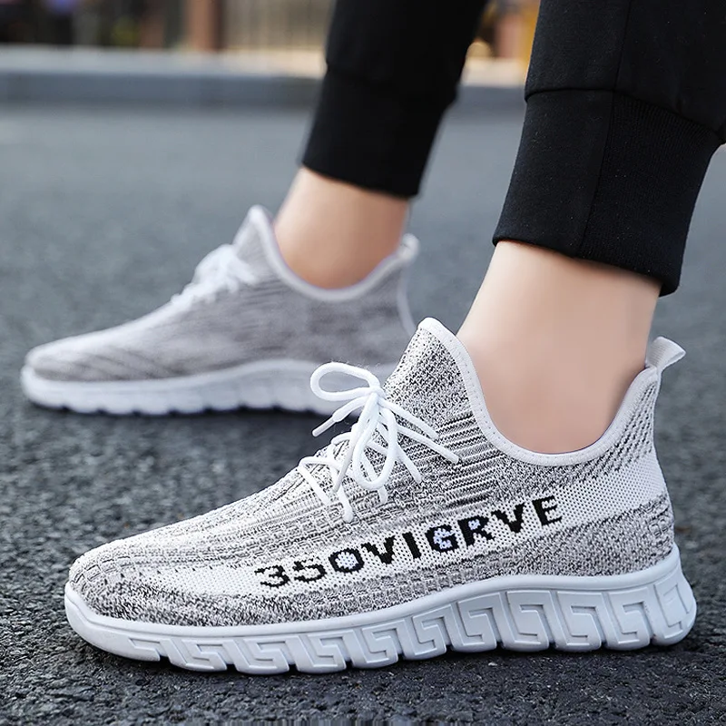 

Wholesale Fashion Brand White Men Casual Sneaker Sports Shoes Yeezy Shoes Breathable Jogging Cushion Casual Running Shoes, 3 colors