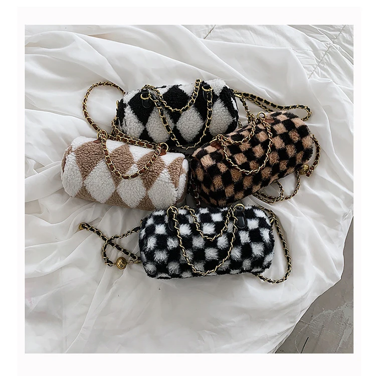 

Color Contrast Plaid Shoulder Plush Cylinder Bags For Women 2021 Winter Purses and Handbags Soft Faux Fur Chain Crossbody Bags