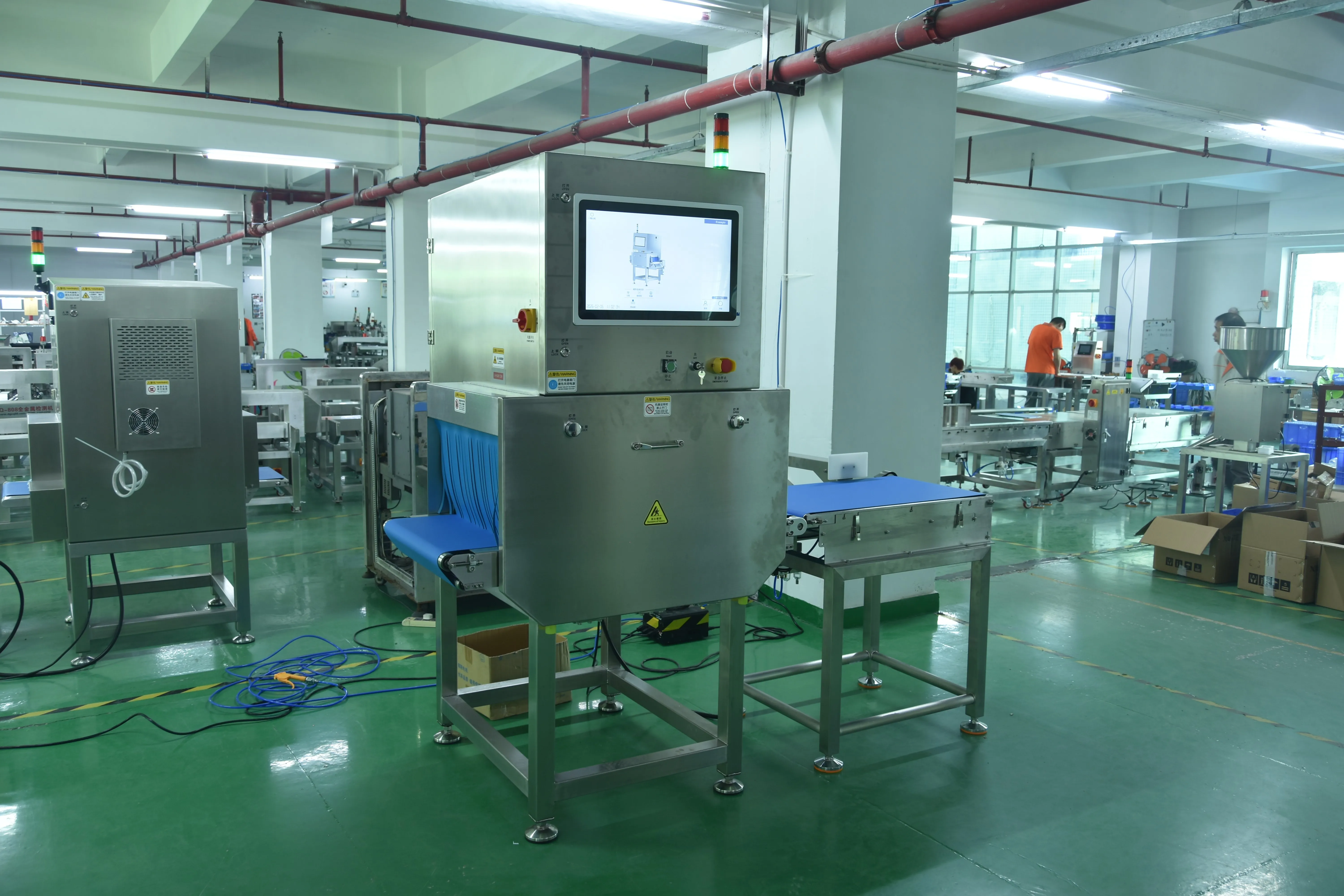 CQ-YW800 5030 pusher X-ray machine in the factory