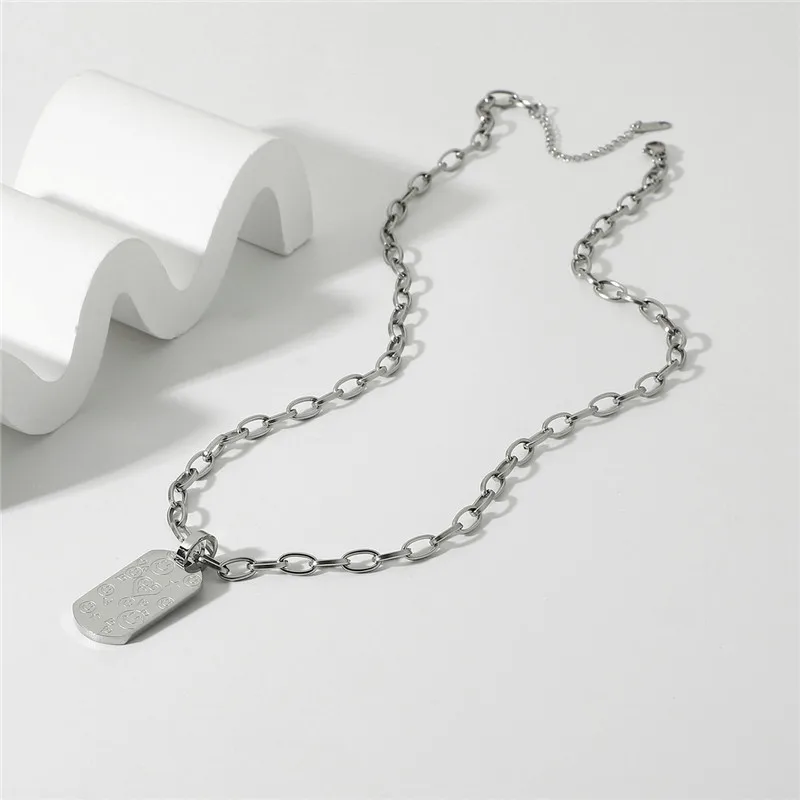 

Hot Sale Titanium Steel Love Smiley Face Square Brand Pendant Necklace Clavicle Chain Sweater Chain, Silver