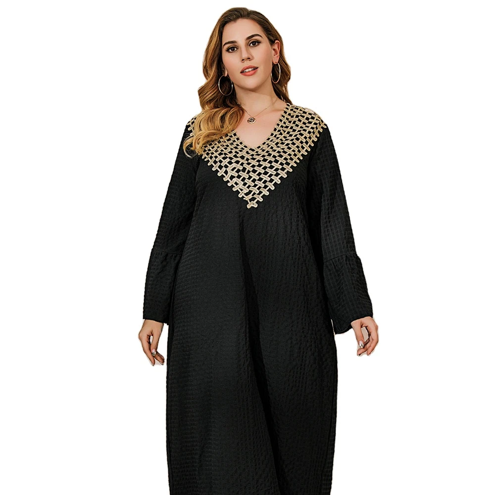 

Spring and summer European and American classical folk style loose large size V-neck embroidered long-sleeved cotton robe dress, Black