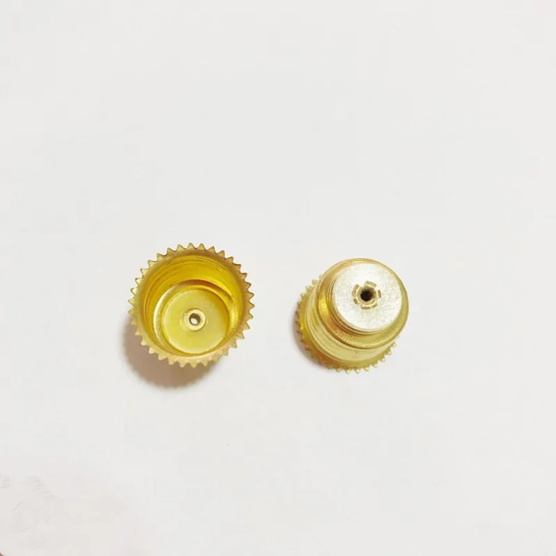 

E14 inner sleeve brass lamp holder