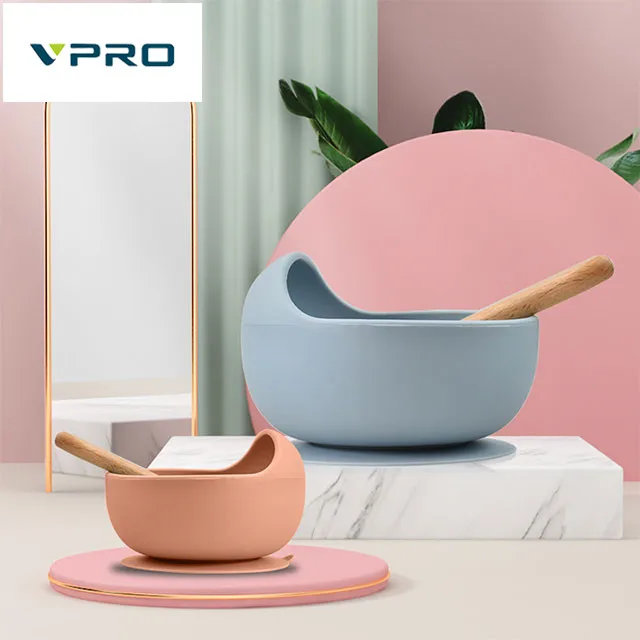 

Wholesale Eco-friendly Non-Toxic Strong Suction Bowl Spoon Set Silicone Baby Feeding Bowl And Spoon