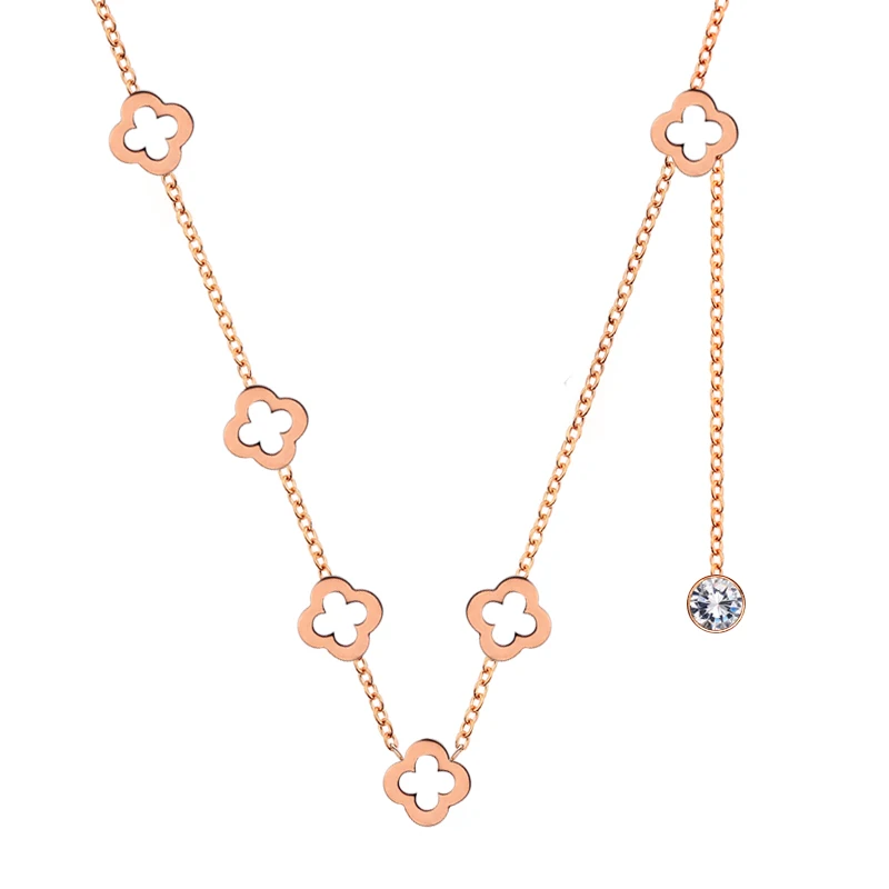 

Fashion hollow four-leaf clover titanium steel necklace female stainless steel zircon rhinestone pendant clavicle chain jewelry, Customized color