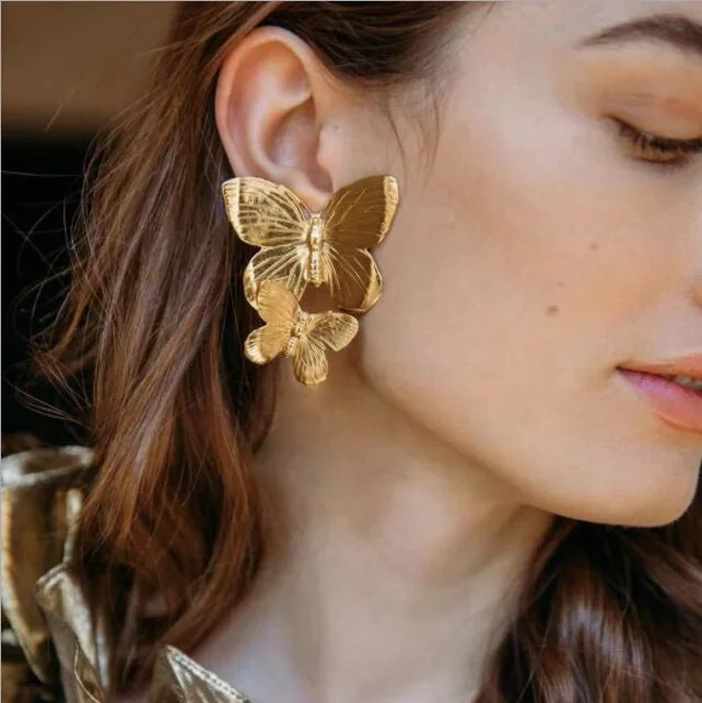 

2021 New Design Alloy Gold Jewelry Gold Double Butterfly Stud Earrings Women Fashion Earrings Jewelry accessories