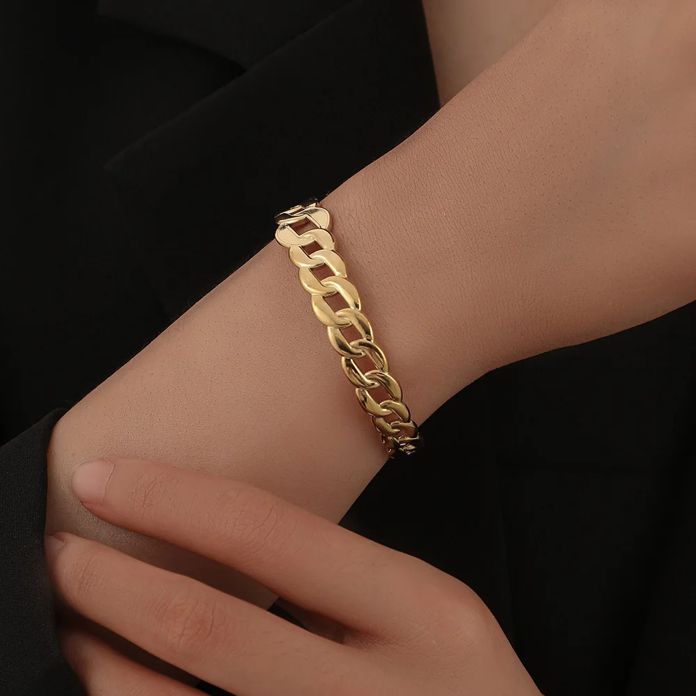 

Initial Fashion Jewelry Men Design 2020 Women Boho Statement 18k Gold Plated Bangle Rustic Stainless Steel Bracelets