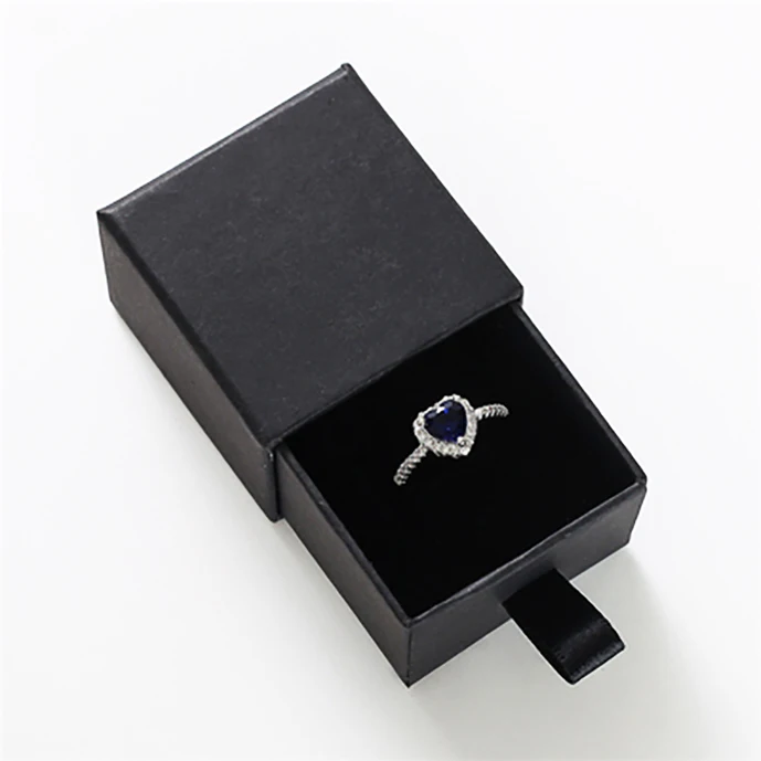 

Factory Supply Vintage Luxury Necklace Packaging Small Custom Jewelry Box