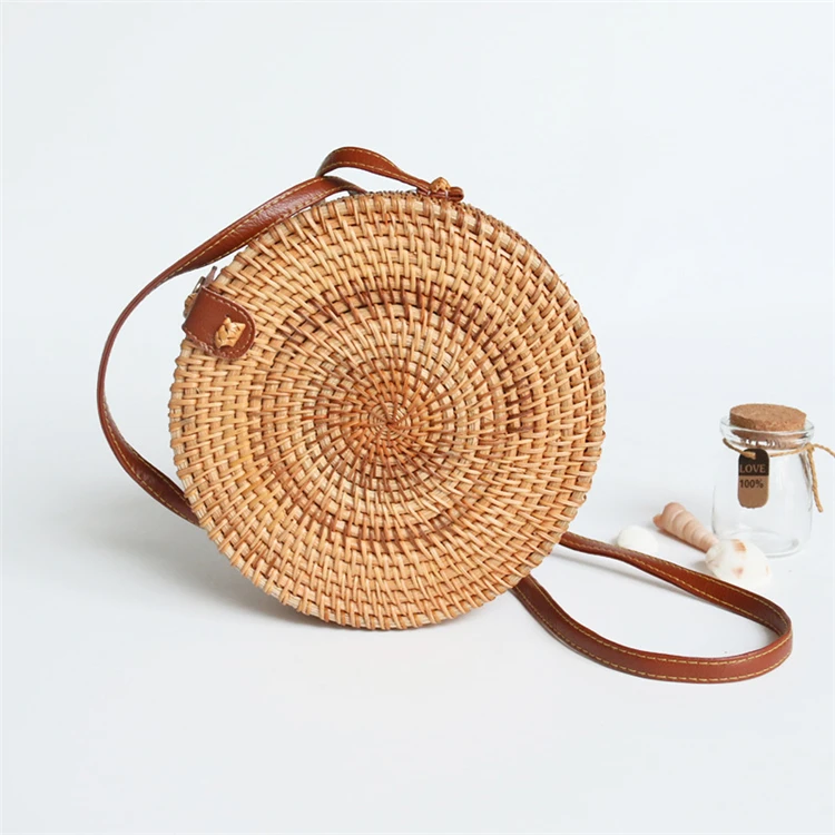 

Hot Trend Rattan Handbag High Grade Flip Round Diagonal Bag Hand Woven Rattan Box Bag For ladies