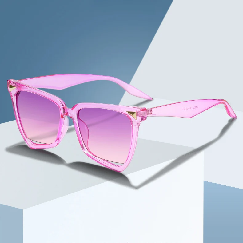 

2022 New Arrivals Hot Selling Personality Trendy Ladies 2023 Best Price Women Style Oversized Cat Eye Frame Sunglasses