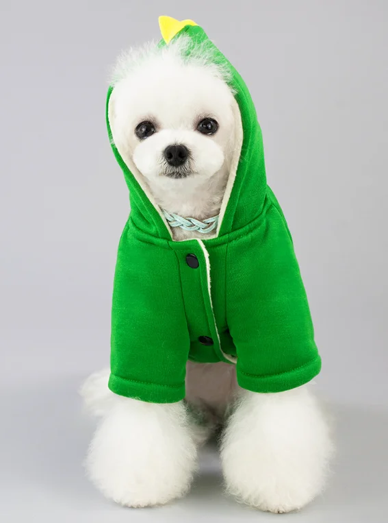 新设计的狗穿服装机洗宠物现成衣服