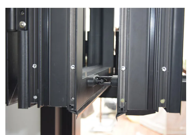 WDE-88-FOLDING-WINDOW_05.jpg