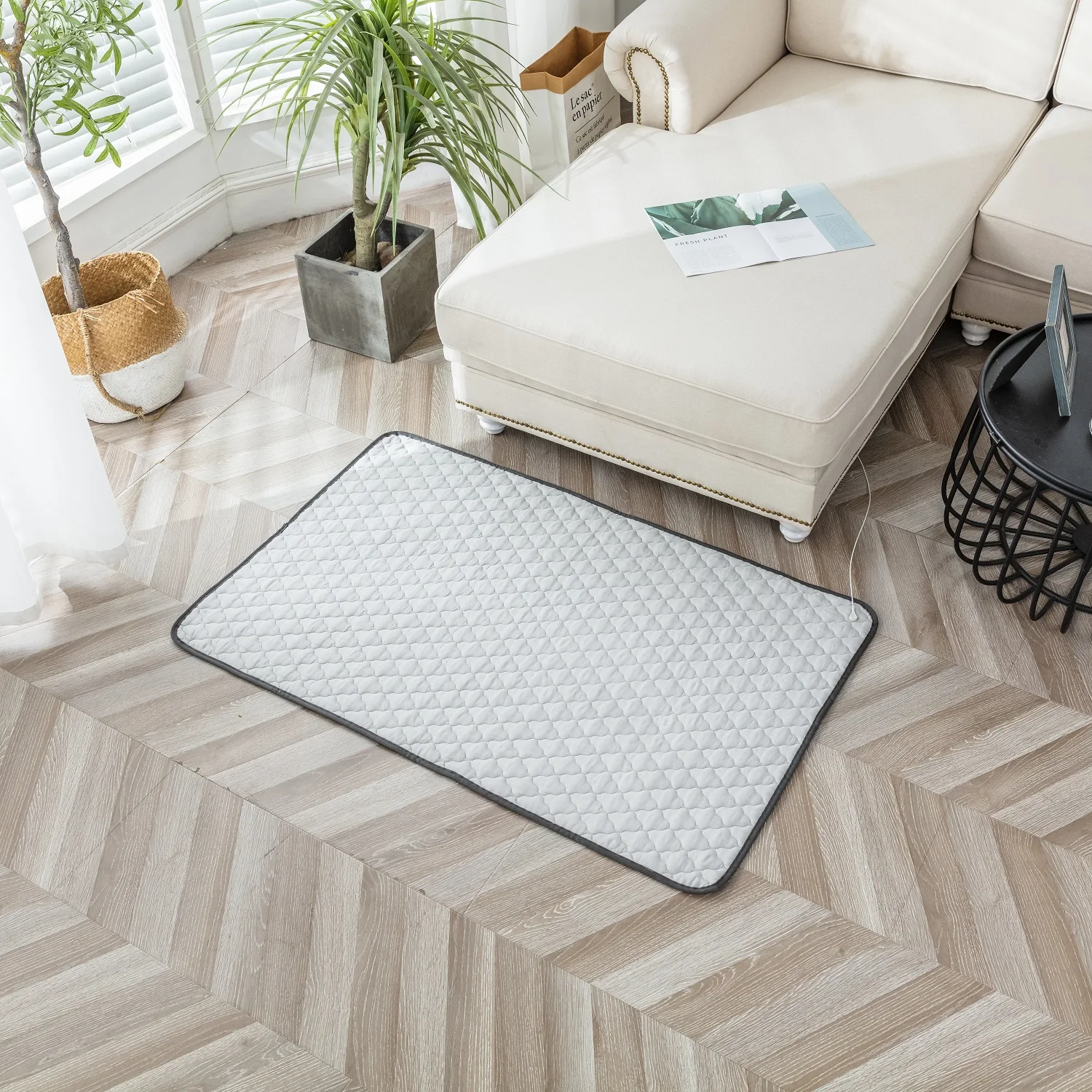 Suede Earthing Quilting Mat Made with Conductive&bamboo Fiber Get Grounded with Silver Fabric Earhing Mat with Grounding Patch