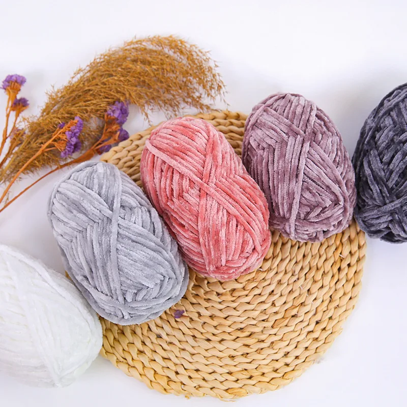 

Fancy soft 100g polyester glossy velvet chenille yarn for hand knitting sweater warm