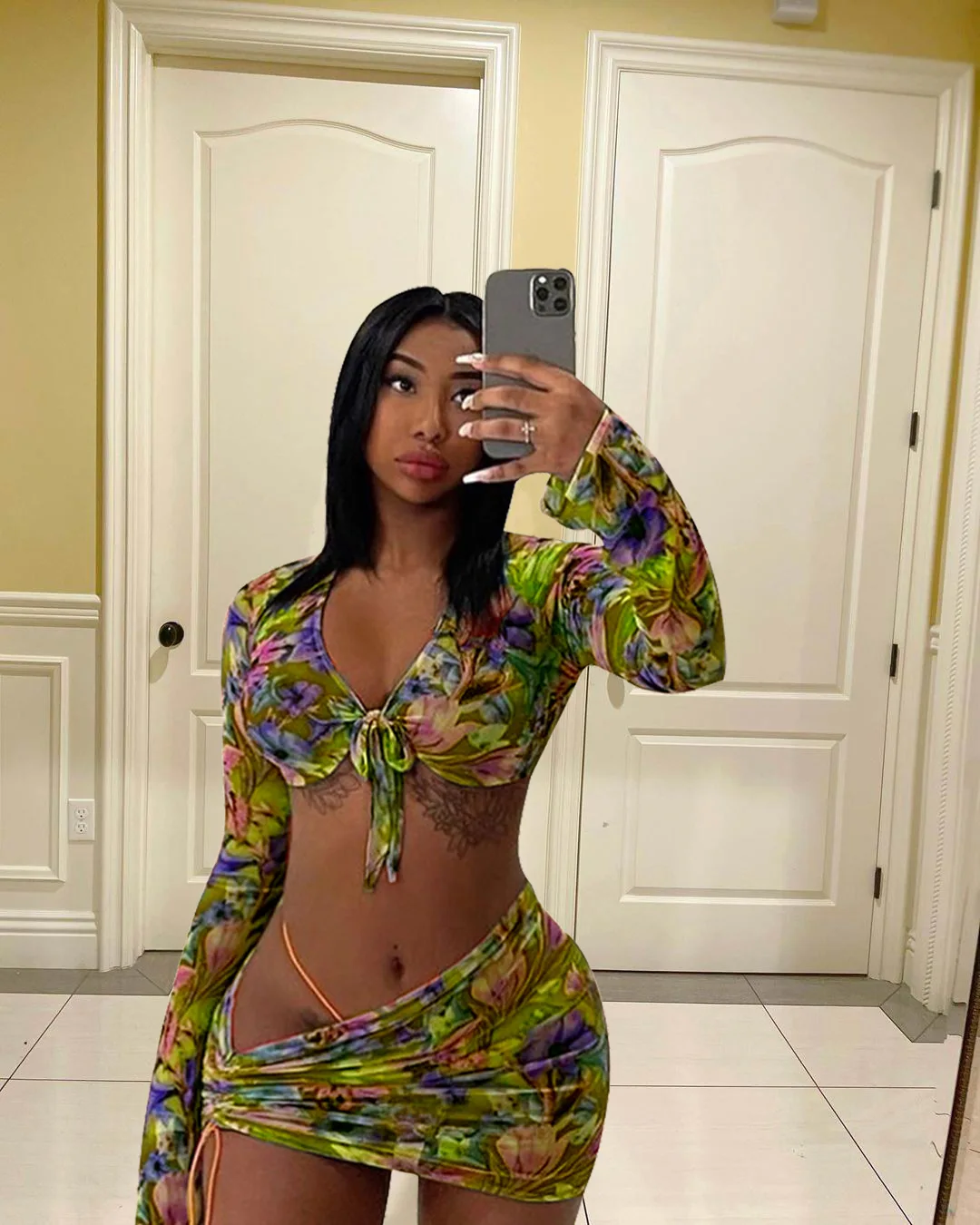 

2021 Summer Women 3 Pieces Skirt Set Fashion Print V-Neck Long Sleeves Vest Top +Underpants + Mini Skirt Outfits Holiday Beach