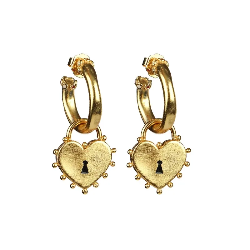 

2020 New Fashion Gold Color Irregular Chunky Loop Lock Shape Heart Charm Small Hoop Earrings For Women, Female Heart Earring Set