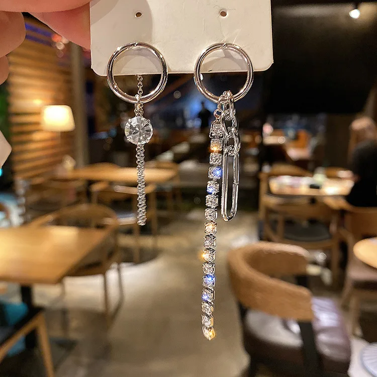 

2021 fashion jewelry trendy crystal chain dangle earrings