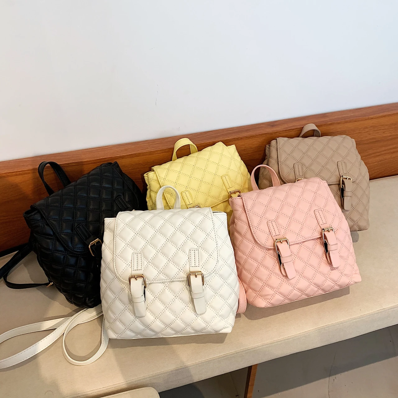 

2021 Wholesale Girls Bag Backpack For Women Fashion Hot Sell Handbags Lady Purses