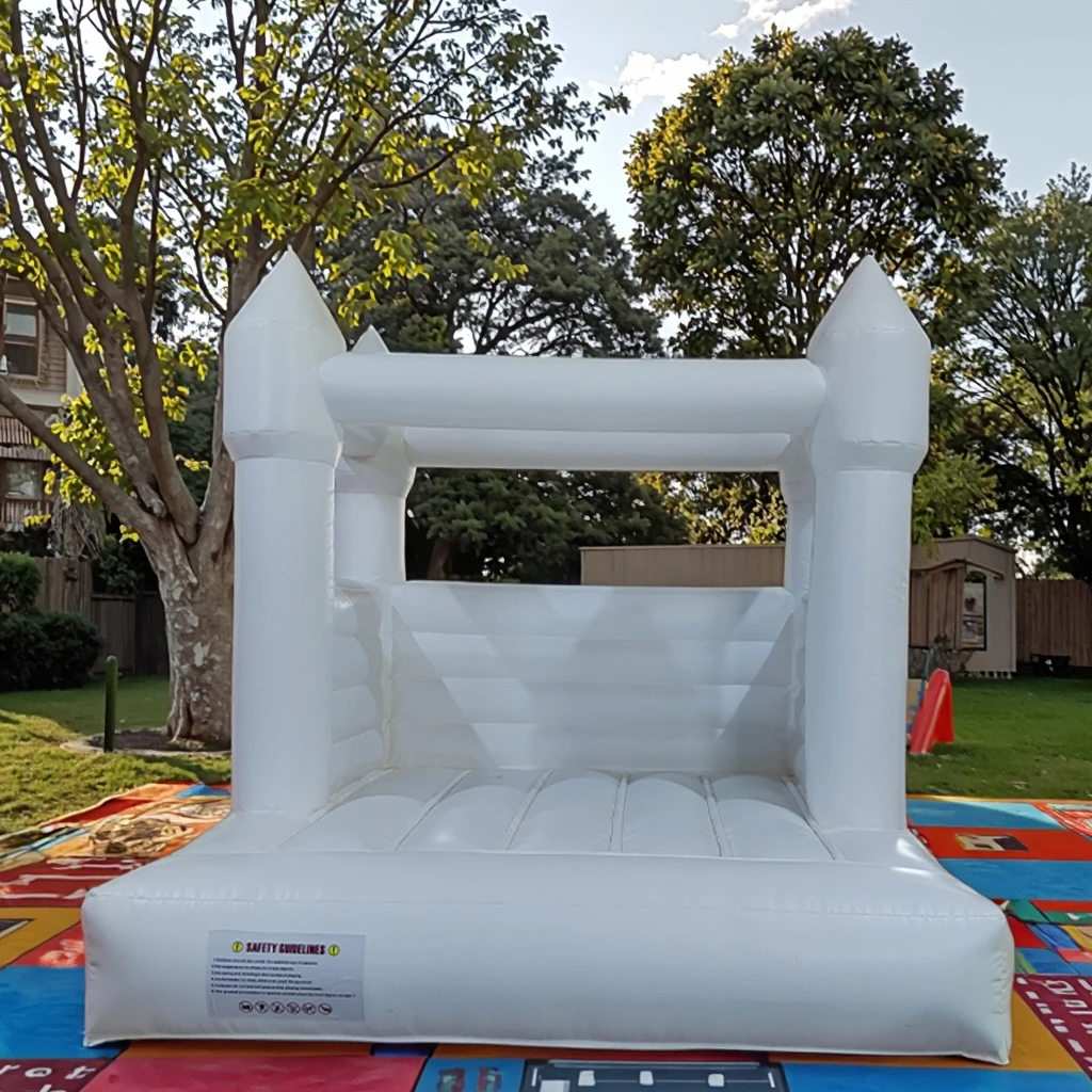 Commercial Outdoor Kids Inflatable Bounce House Giant Panda Design 3x3 Size 3-Person Capacity PVC Material Blower Accessory