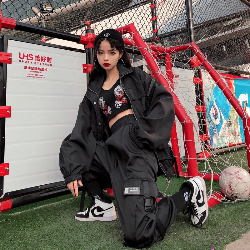 

Casual Hip Hop Track Pants Women Black Sweatpants Couple Loose Cargo Pants Women Low Waist Trousers