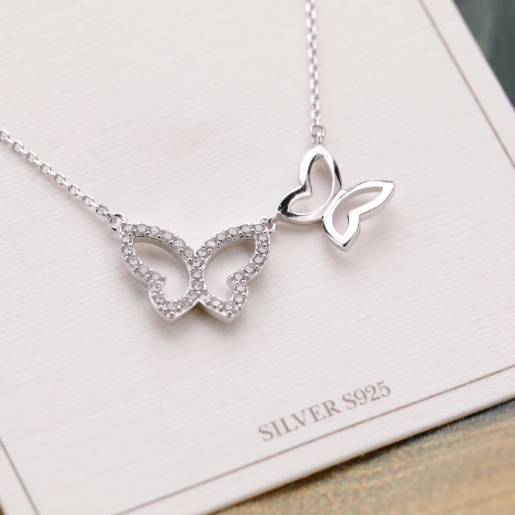 

Fashion Women's Zircon Micro Pave Polished Butterfly Pendant Necklace