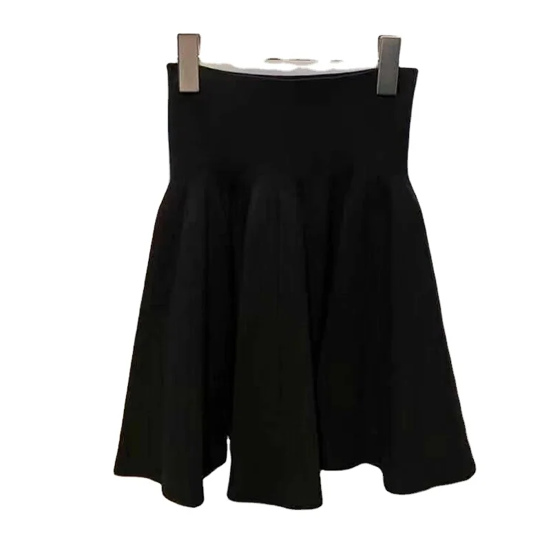 

Spring high waist irregular stitching fashion pleated A-line skirt, Black