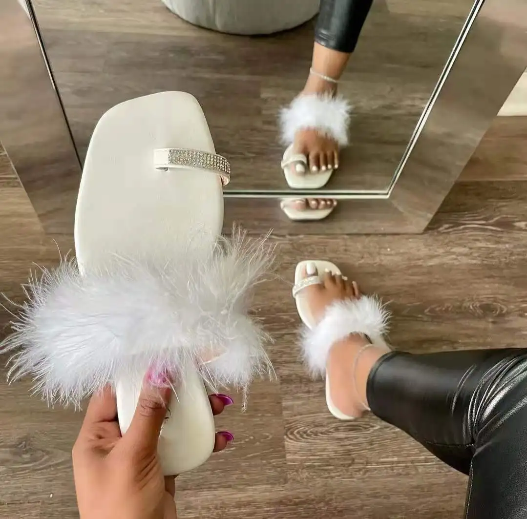 

Footwear ladies slippers women sandals fur chain crystal women's slippers flat shoes youthful men's and women's slippers, Customized color