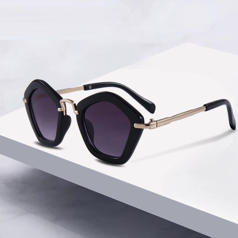 

New Cool Polygonal Children's Sunglasses Baby Sunglasses Fashionable Personality Trend Design Kids Sunglasses, As the picture shows