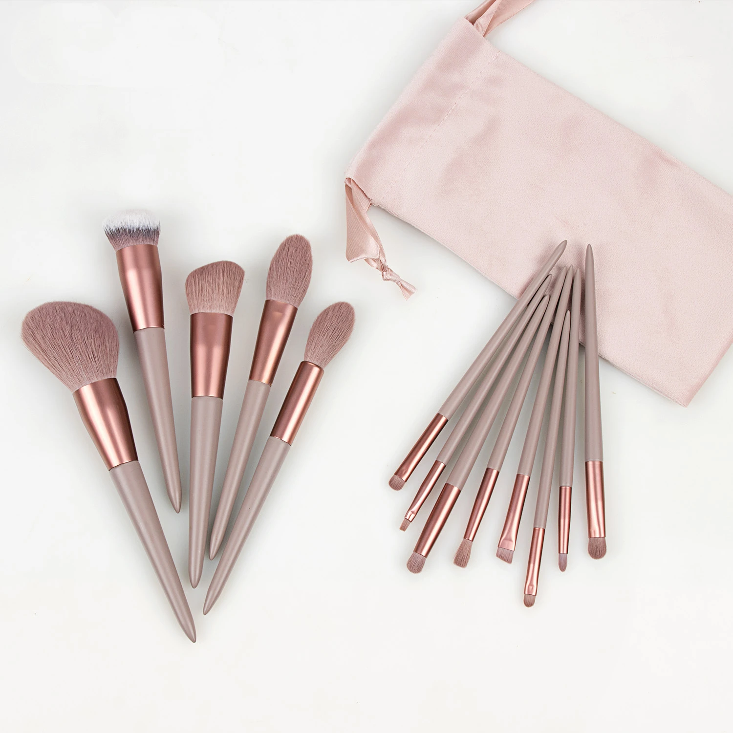 

13pcs OEM Synthetic Professional Makeup Brush Set Private Own Label Nylon Fluffy Top Quality Makeup Brushes Sale With Velvet Bag, 2 colors available