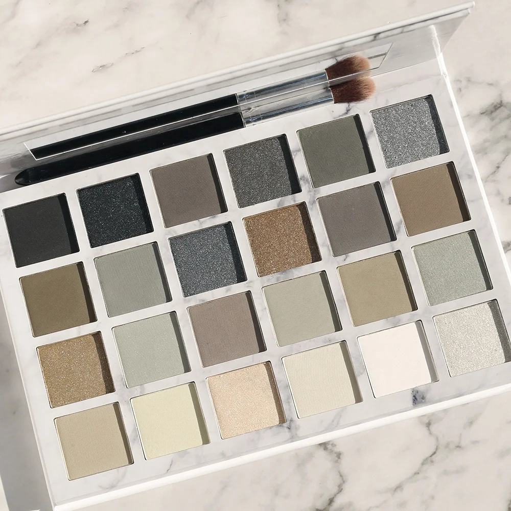 

A152 wholesale makeup eye shadow palette metallicl eye shadow plattes high pigment eyeshadow pallets