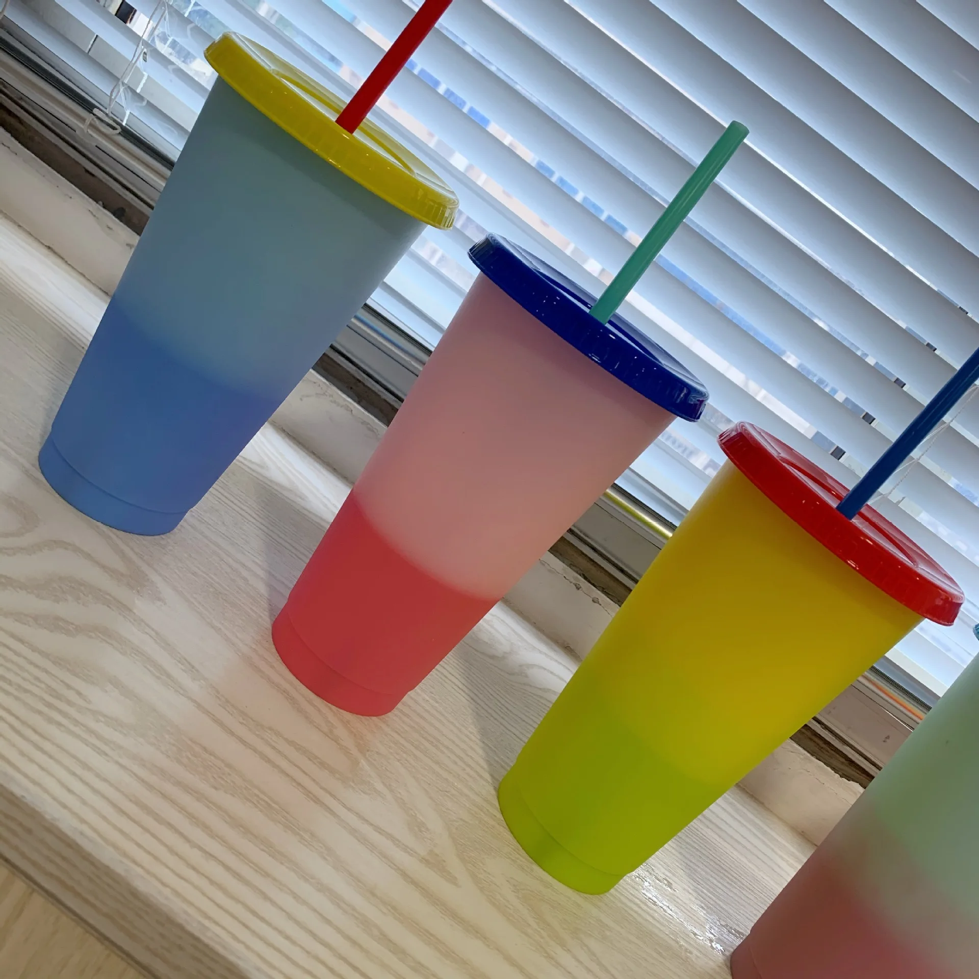 Custom Plastic Cup Color Changing Reusable Plastic Cup Plastic Coffee