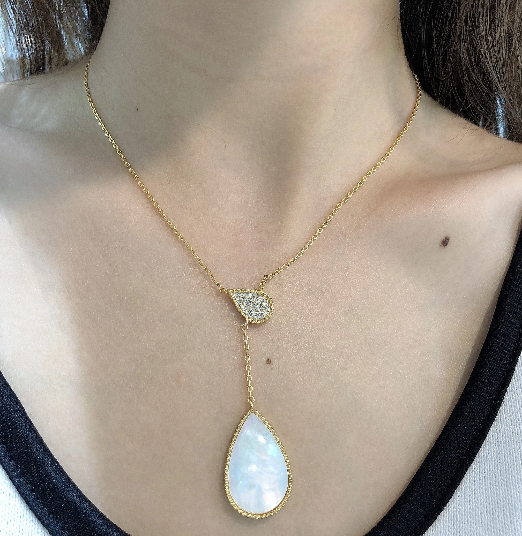 

Dubai Geometry Water Drop Shell Jewelry Set Ladies Party Wedding Necklace Pendant Earrings Jewelry Set Engagement Gift