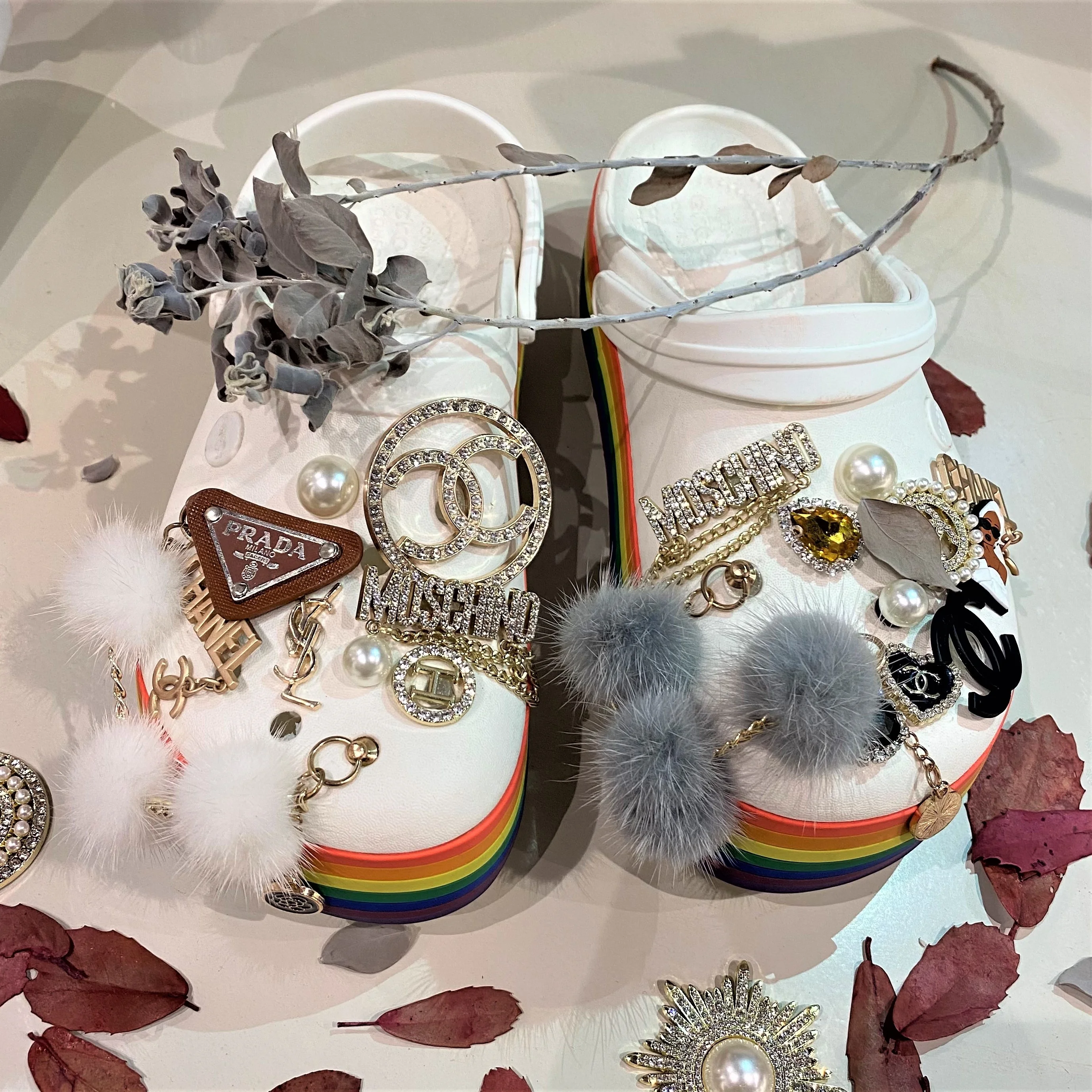 

2021 Wholesale Luxury Clog Shoe Charms Metal Bling Designer Croc Charms Accessories Decoration For Shoe Decoration, Picture