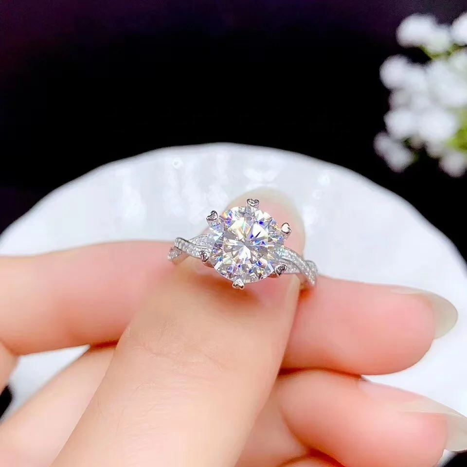 

Luxury Open Rings Dazzling Eight Heart Eight Arrow Zircon Twist Dainty Silvery Jewelry For Women Wedding Engagement Party Gifts, Picture shows