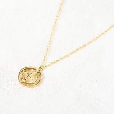 

2021 Hot Selling 18K Gold Plated Cross Coin Necklaces Adjustable Coin Pendant Necklaces for Girls