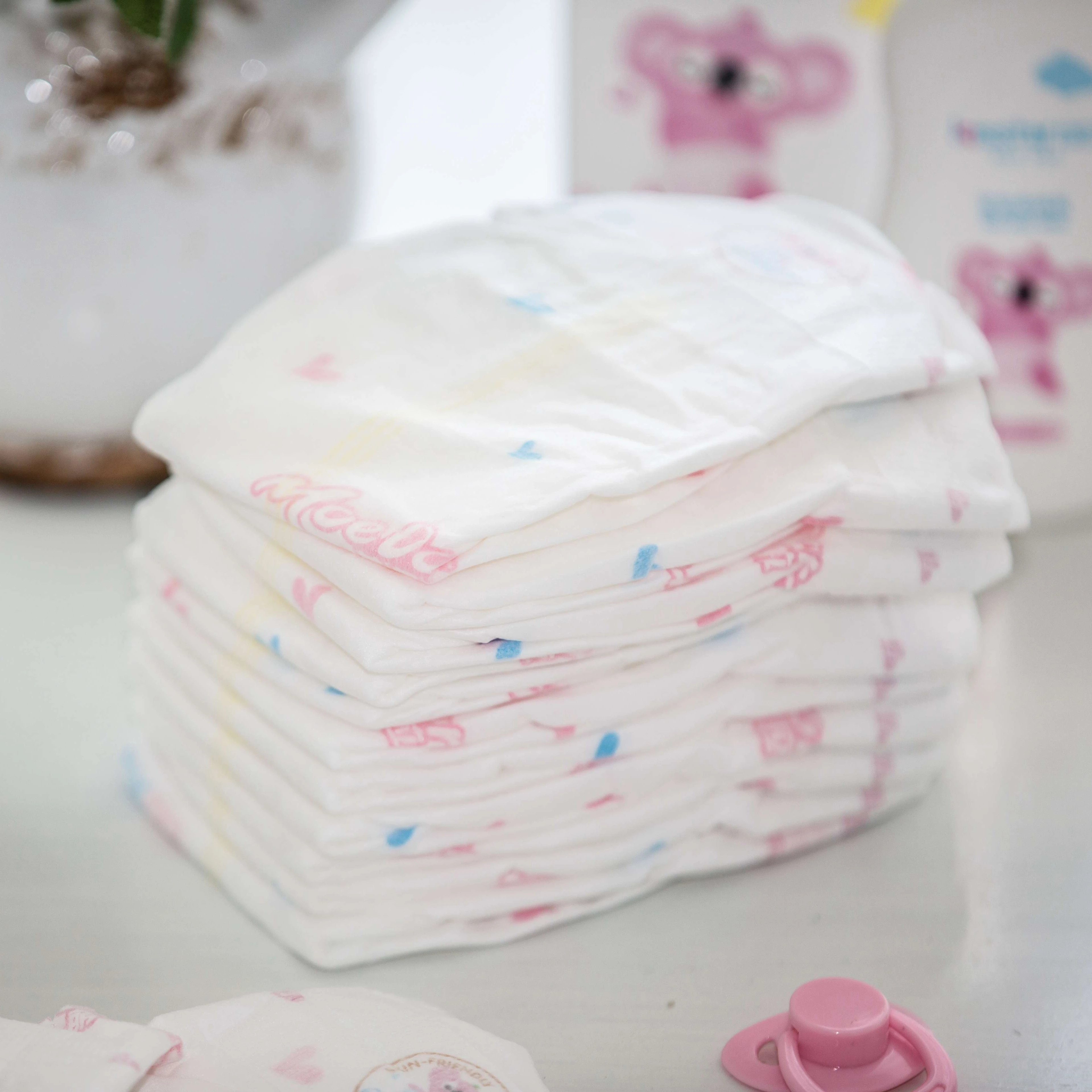 

Baby diapers, Kisstar High Quality Disposable Baby Diaper nappies, camera diapers.