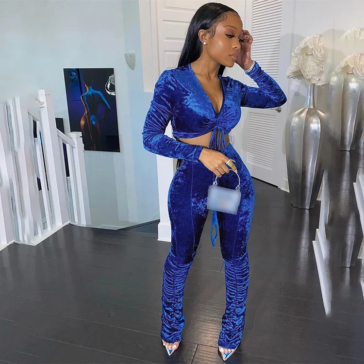 

Winter Female V Neck Long Sleeve Stacked Sweatsuit Sexy Outfits Women Velvet Crop Top And Stack Pants 2 Piece Tracksuit Set, Blue,red,gray,black