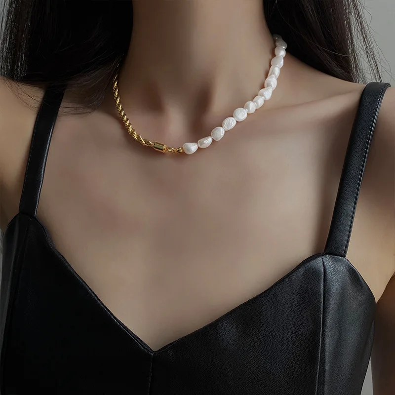 

INS personality design natural pearl necklace French style twist chain splicing collarbone chain