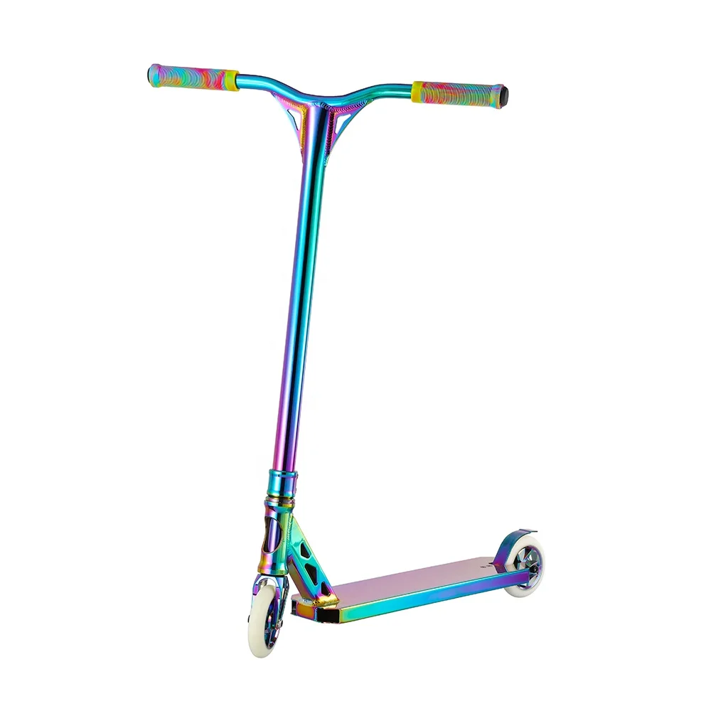 

Trotinette Freestyle Pro Stunt Scooter Blunt Custom Maker Neo Chrome Stunt Scooters