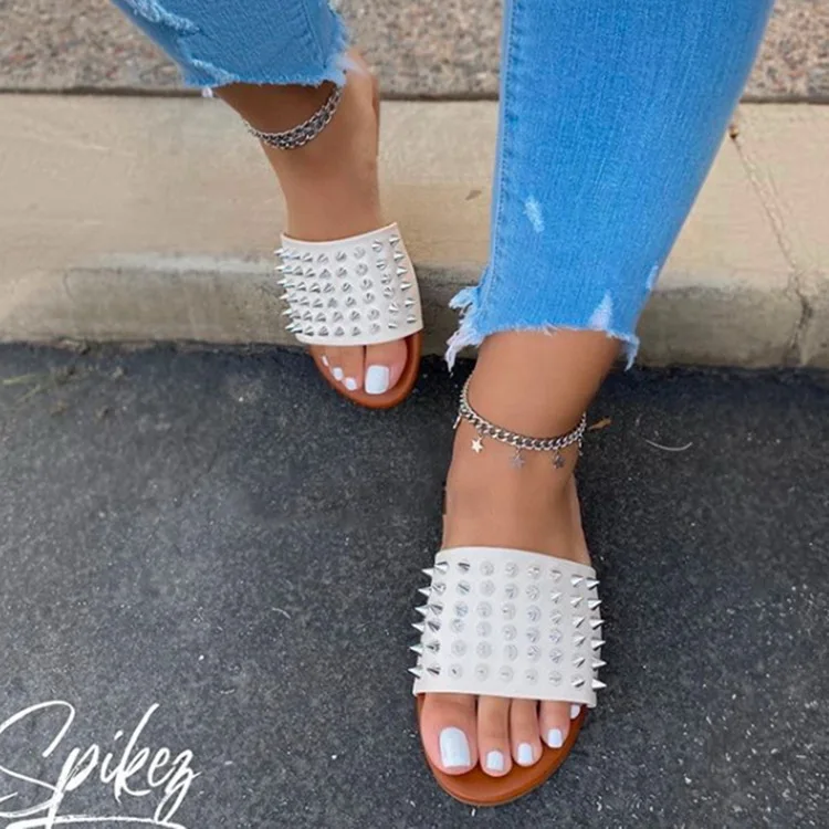 

curlyfur wholesale vendor women mix colors shining spiked rivet fashion summer sandals 2021 women