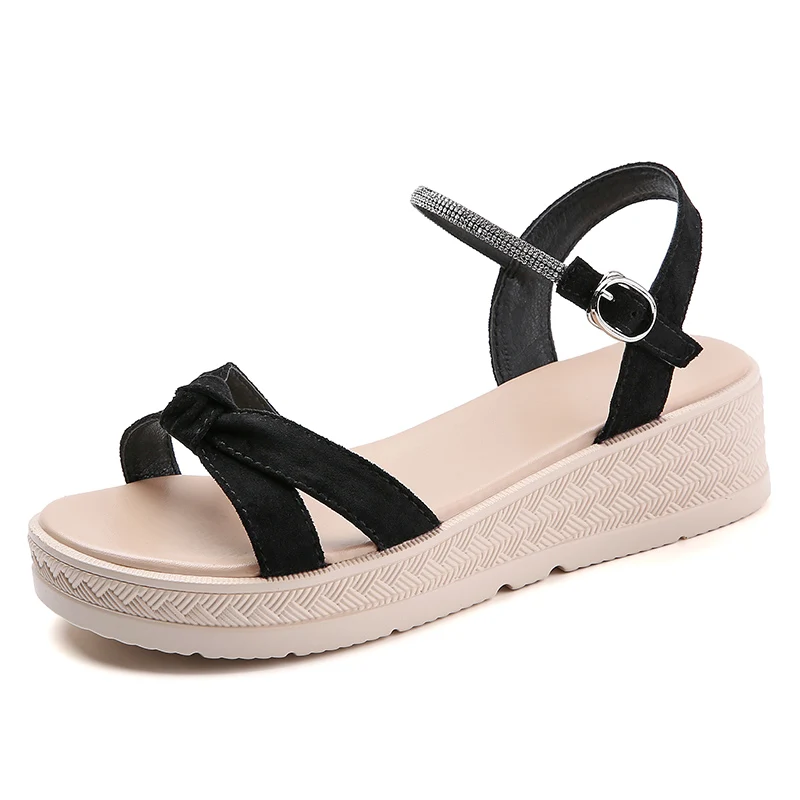 

New Summer Stud Sandals Shoes Women Rivet Flat Women's Sandals Real Leather Ladies Slipper Slides