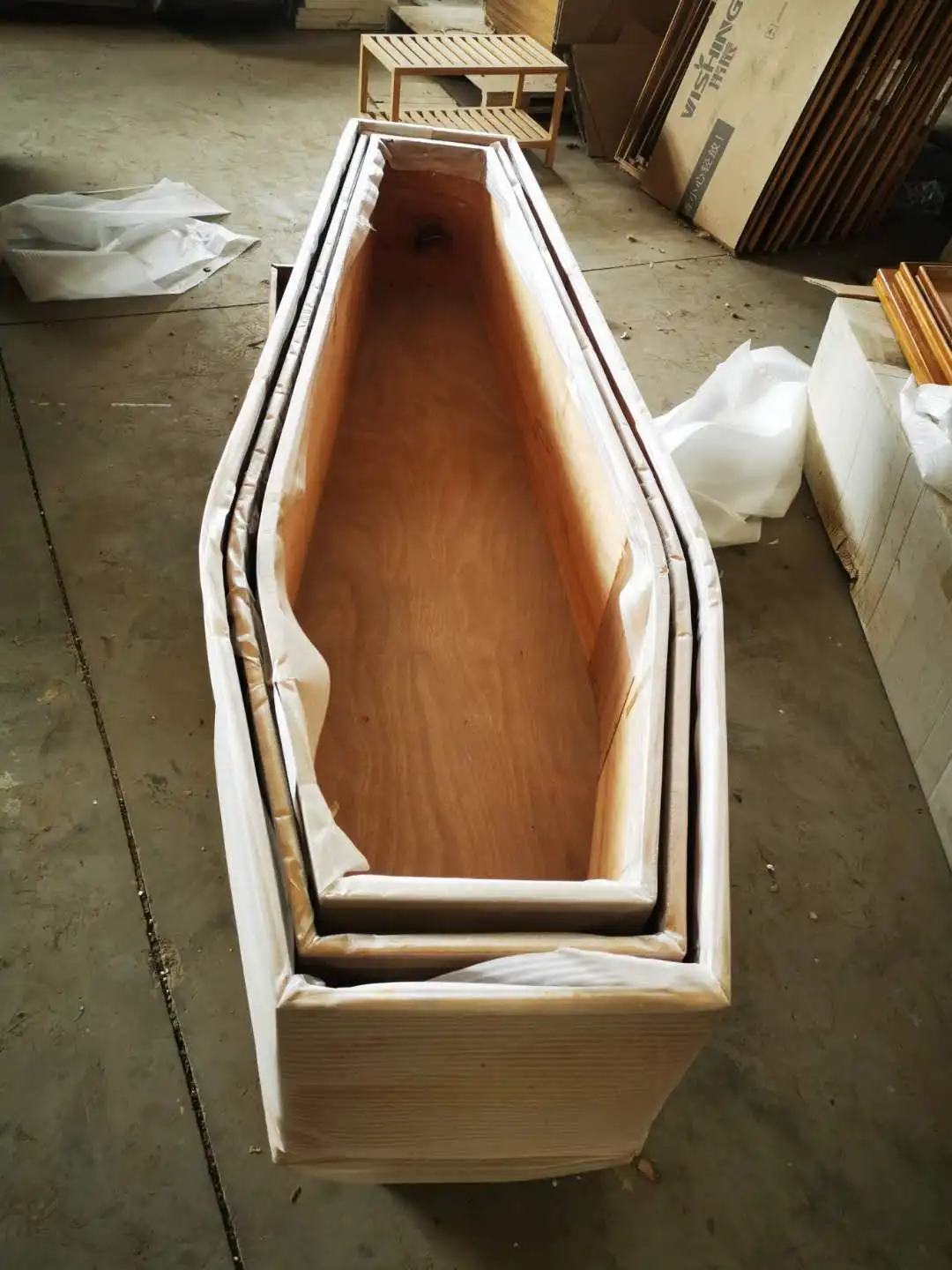 cheap stock English style wooden coffins UK style