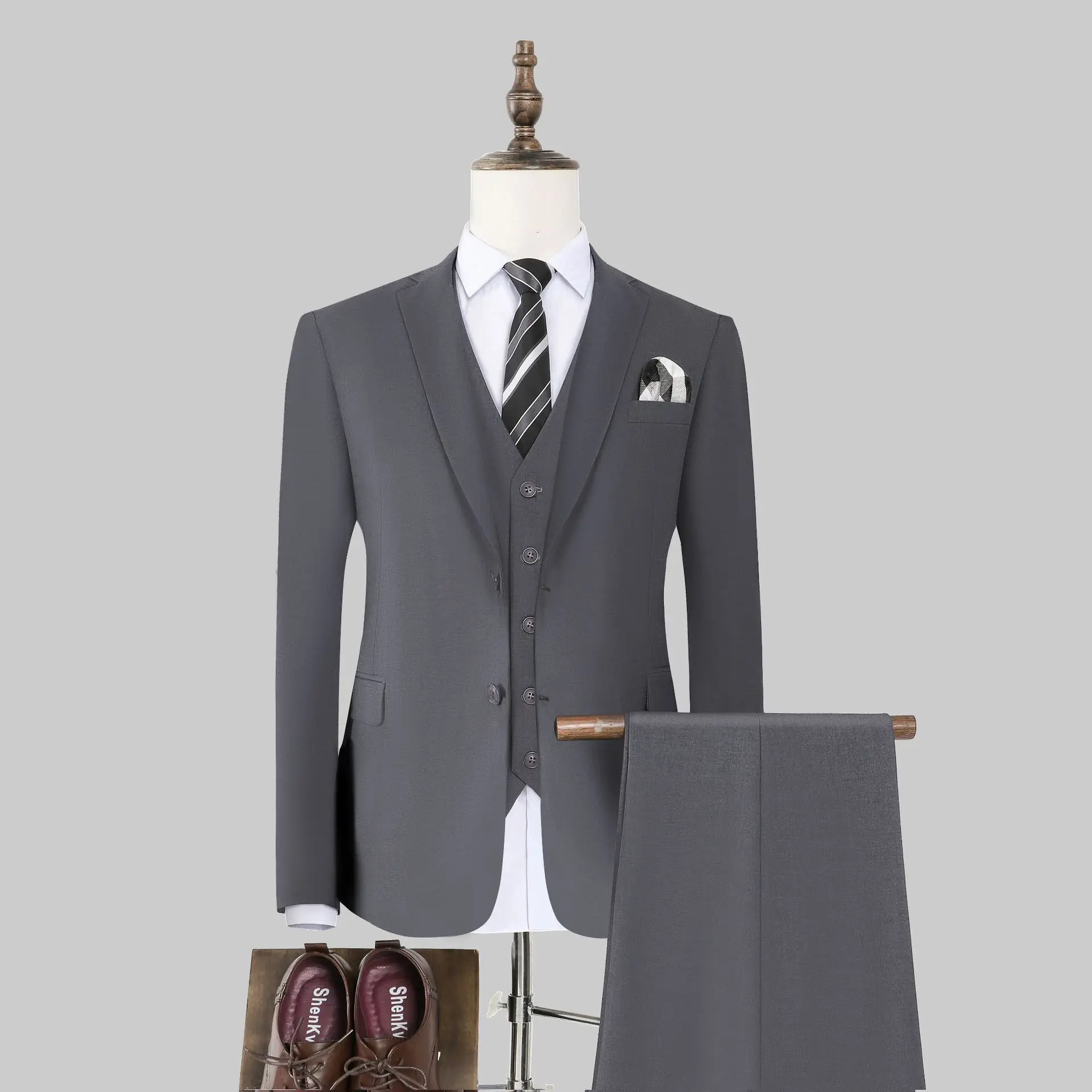 

3 pcs set (suit + shirt+pants) 2022 mens business Design Classic Fashion Mens Clothing Suits for men, Ladies v-neck long sleeve blazer customized color