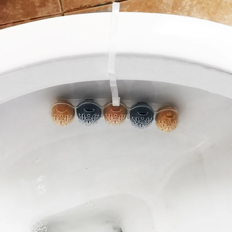 悬挂香味自动挂厕所清新剂来去除污垢，保持卫生间闪耀 Buy Hanging Toilet Freshener,Automatic
